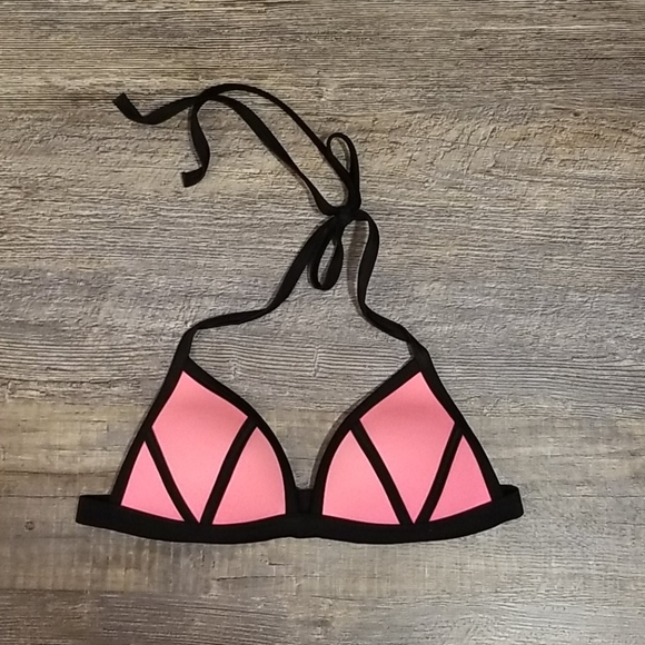 Bikini Top Extra Padding - Picture 3 of 9